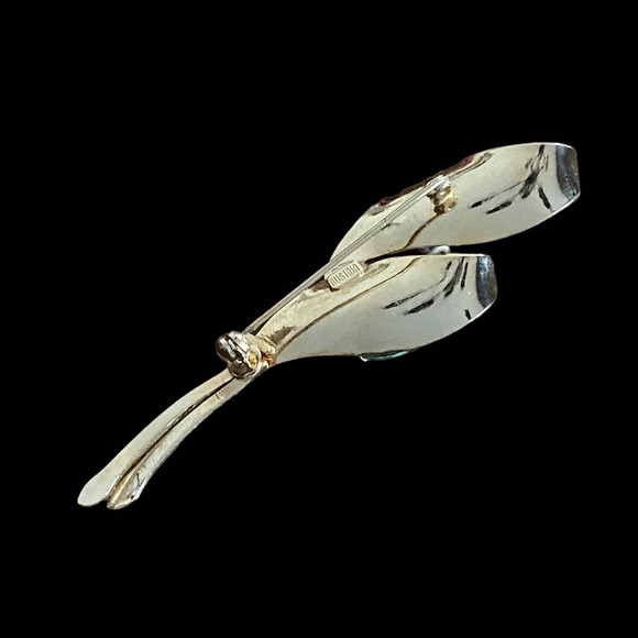 Austria Goldtone Leaf Pin Green Faux Jadeite Cabochons Brushed and Shiny Finish - Picture 3 of 5